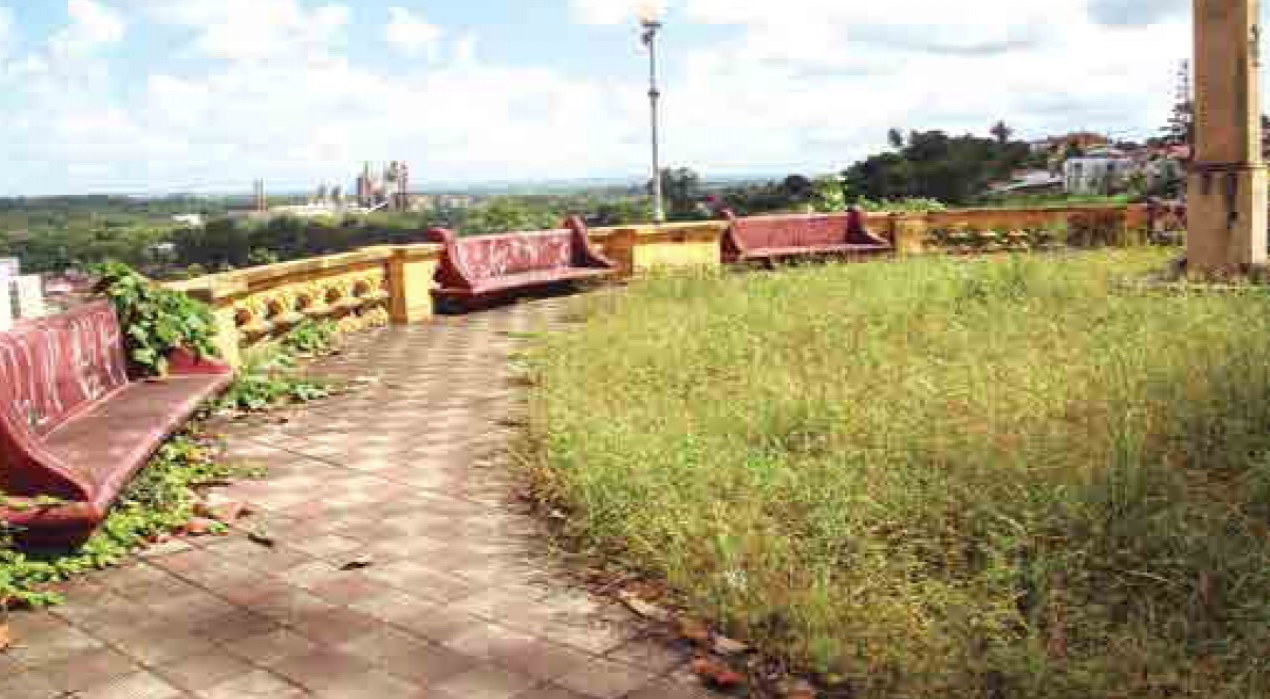 Abandonada pela Prefeitura de JP, balaustrada necessita de cuidados - PB AGORA